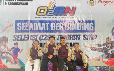 SMPN 2 Pandaan Dominasi O2SN Kabupaten Pasuruan dalam Cabang Olahraga Karate